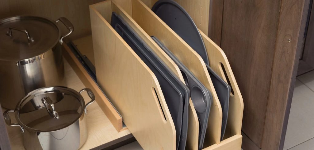 How to Organize Baking Pans
