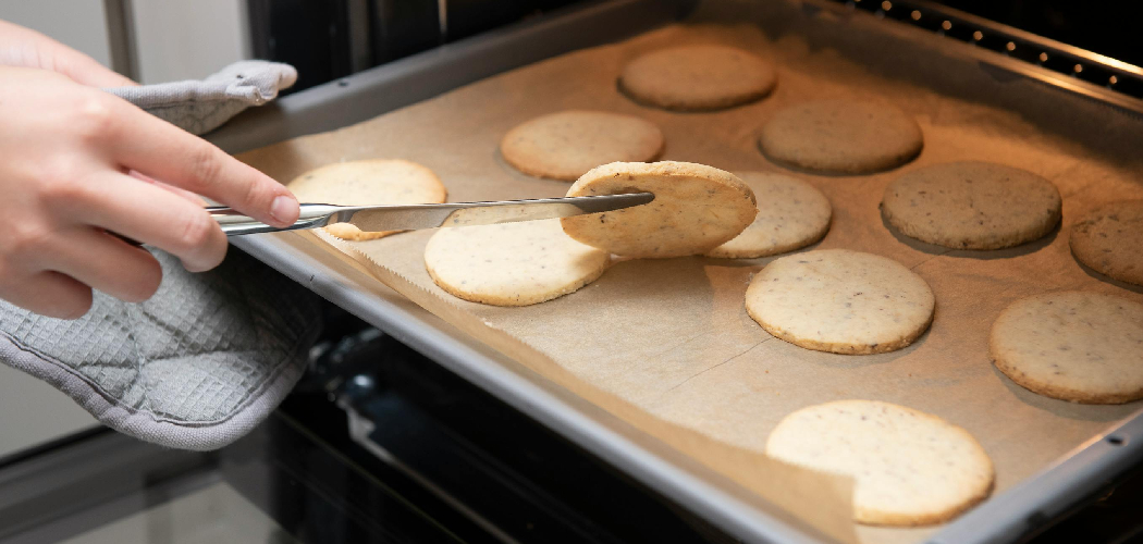 How to Use Baking Sheet in Oven